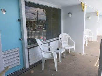 Isle Of Capri Motel North Wildwood Exterior photo